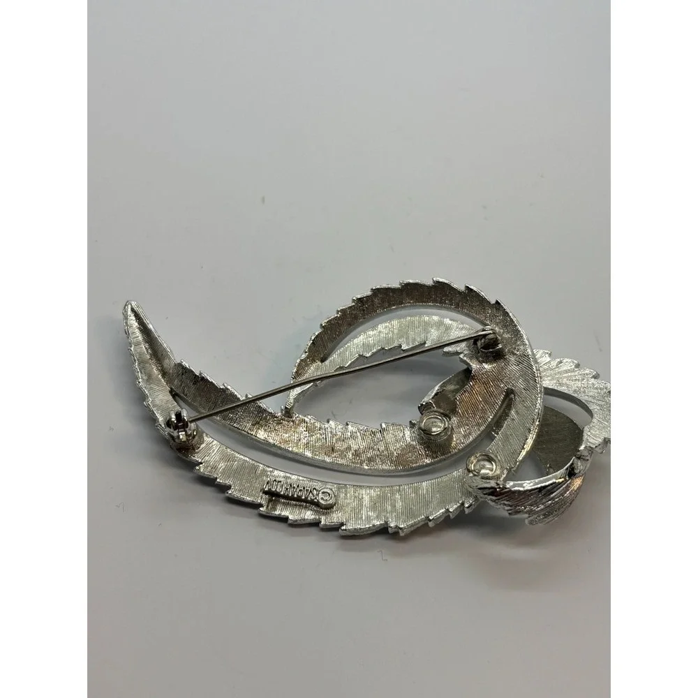 Vintage Brooch Folded Feathers Gold Tone Statement Signed Sarah Coventry - Picture 3 of 6
